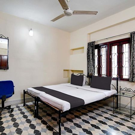 Oyo Simplex Guest House Behala Kolkata Eksteriør bilde