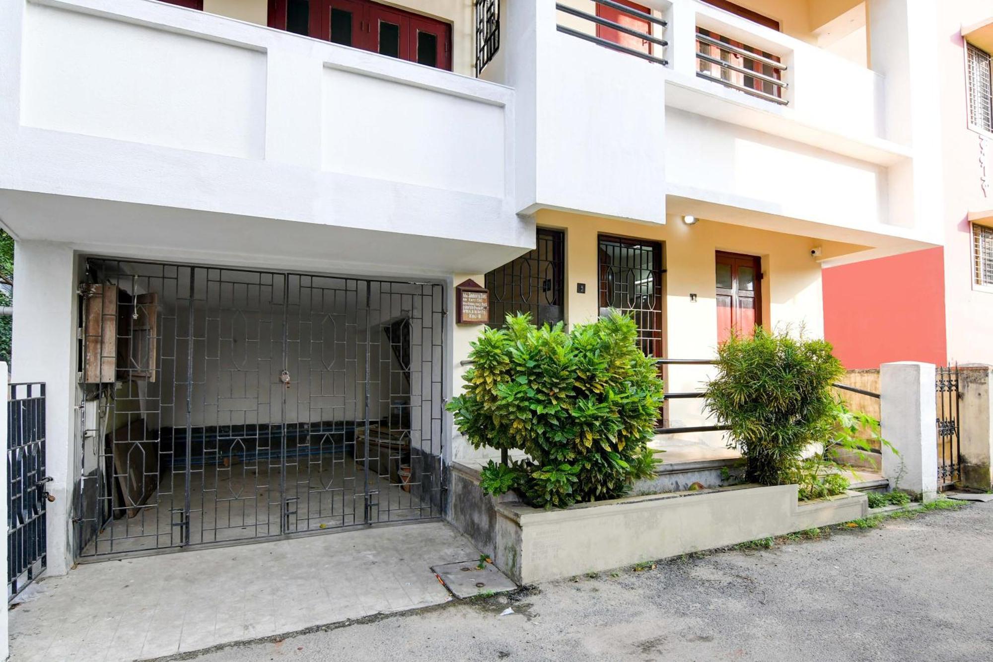 Oyo Simplex Guest House Behala Kolkata Eksteriør bilde