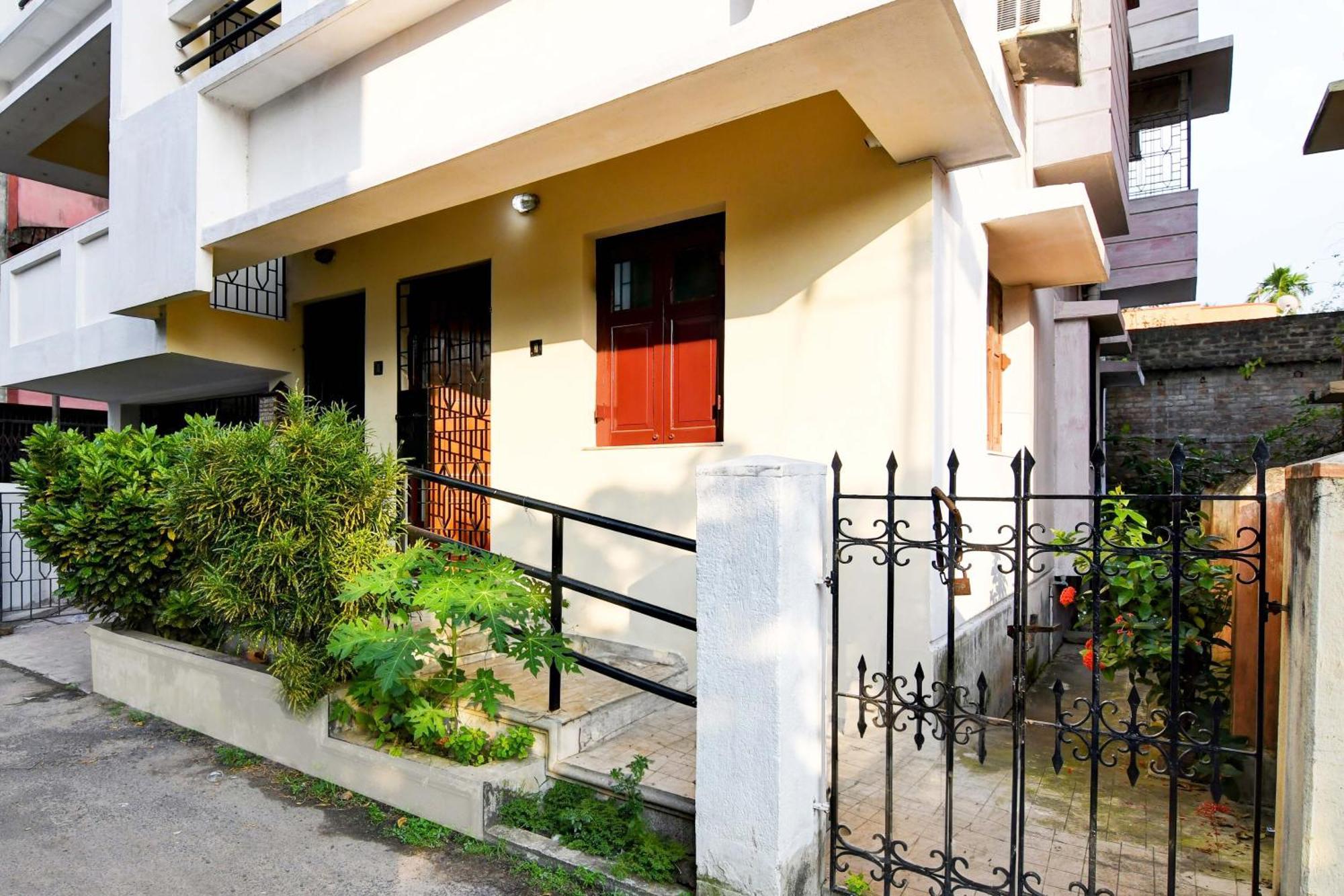 Oyo Simplex Guest House Behala Kolkata Eksteriør bilde