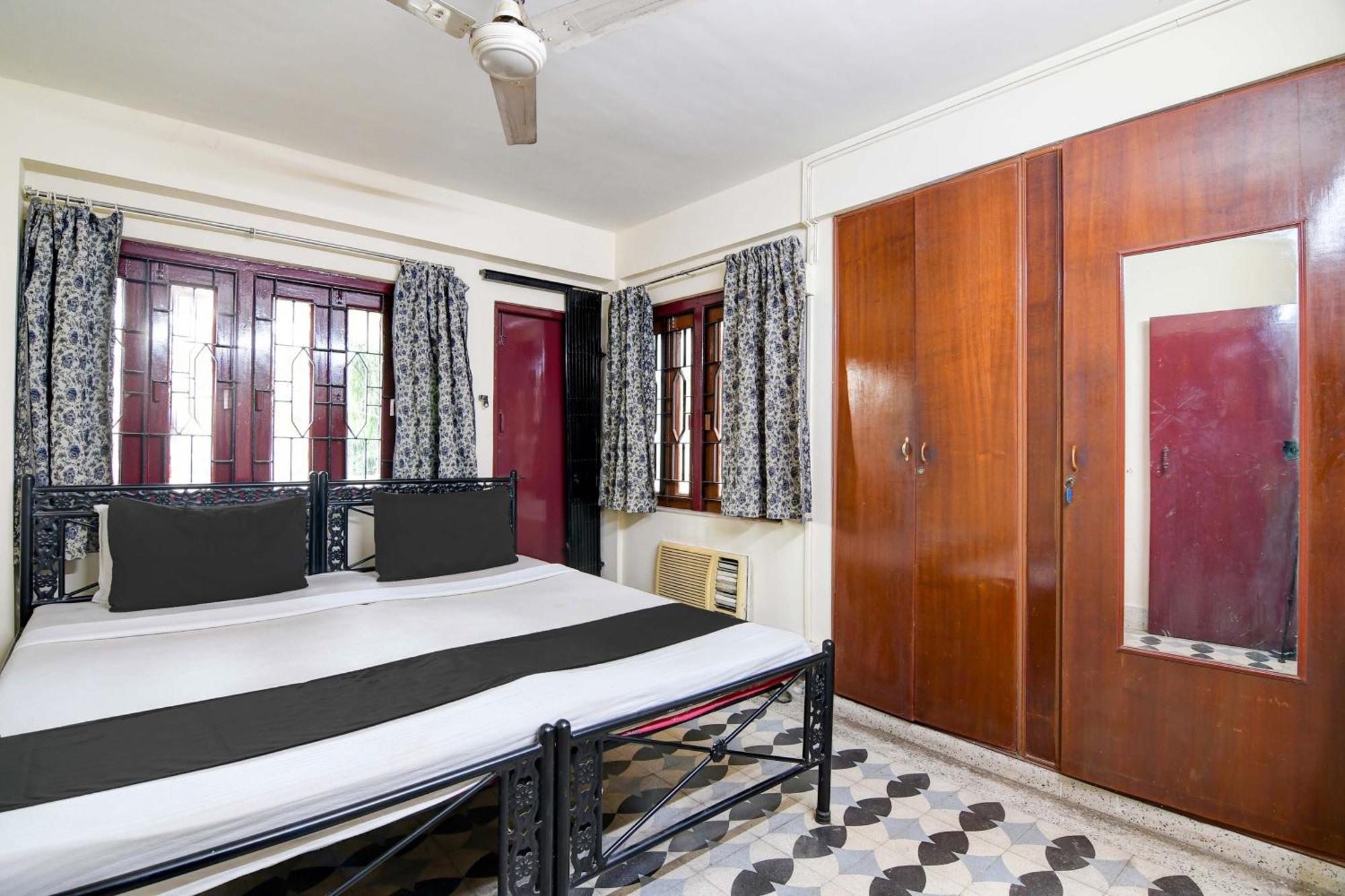 Oyo Simplex Guest House Behala Kolkata Eksteriør bilde